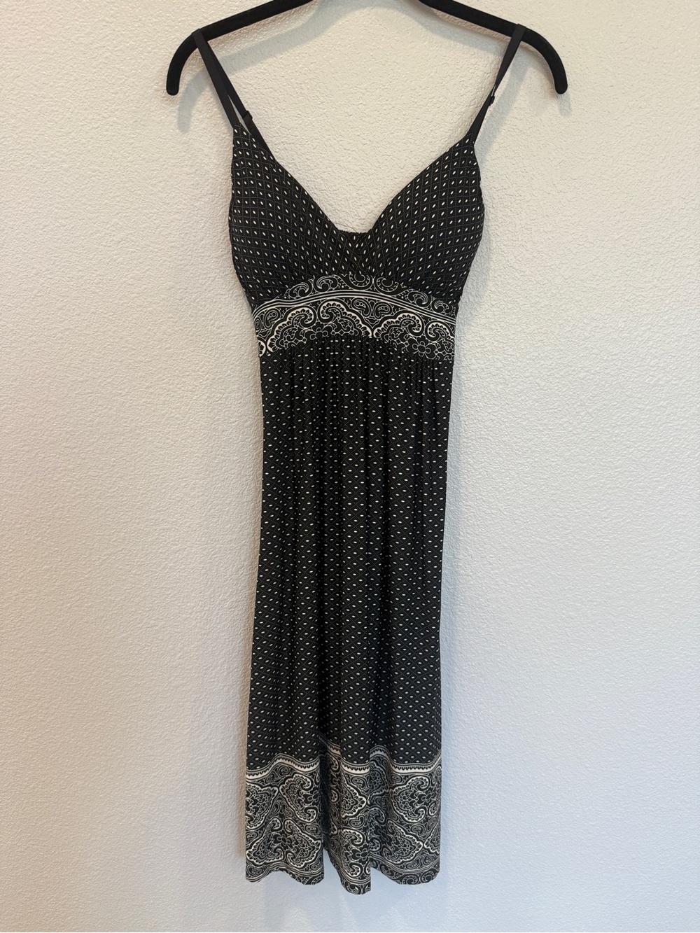 Forever 21 Black Maxi Dress with White Paisley Border